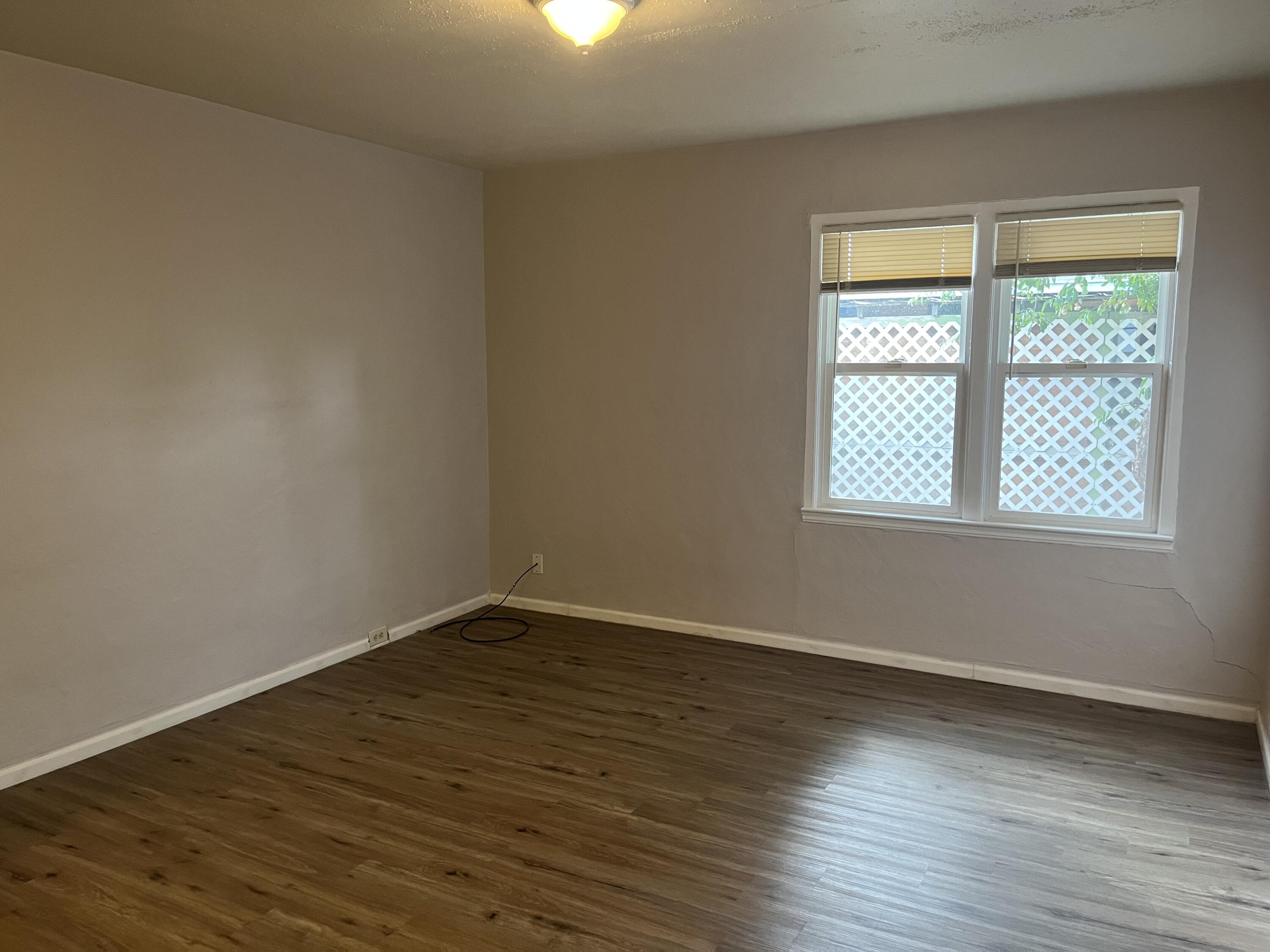 Klamath Falls -Mills Addition - Residential Income