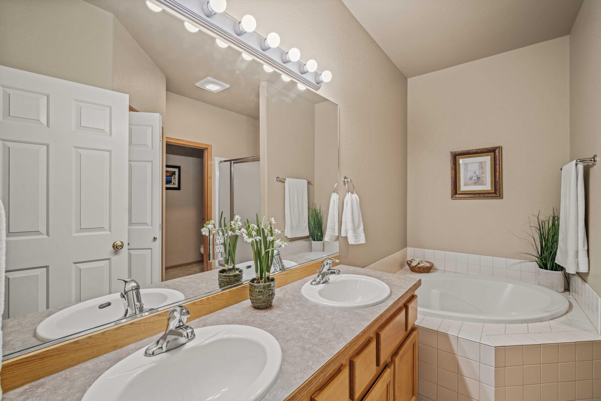 Ridge At Eagle Crest - Residential