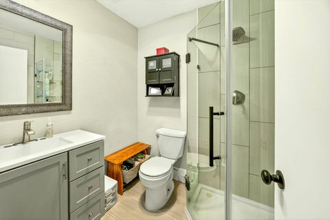 Tiny photo for 5700 Highway 238, Jacksonville, OR 97530 (MLS # 220219253)