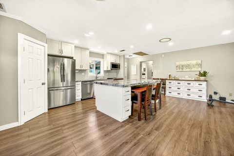 Tiny photo for 5700 Highway 238, Jacksonville, OR 97530 (MLS # 220219253)