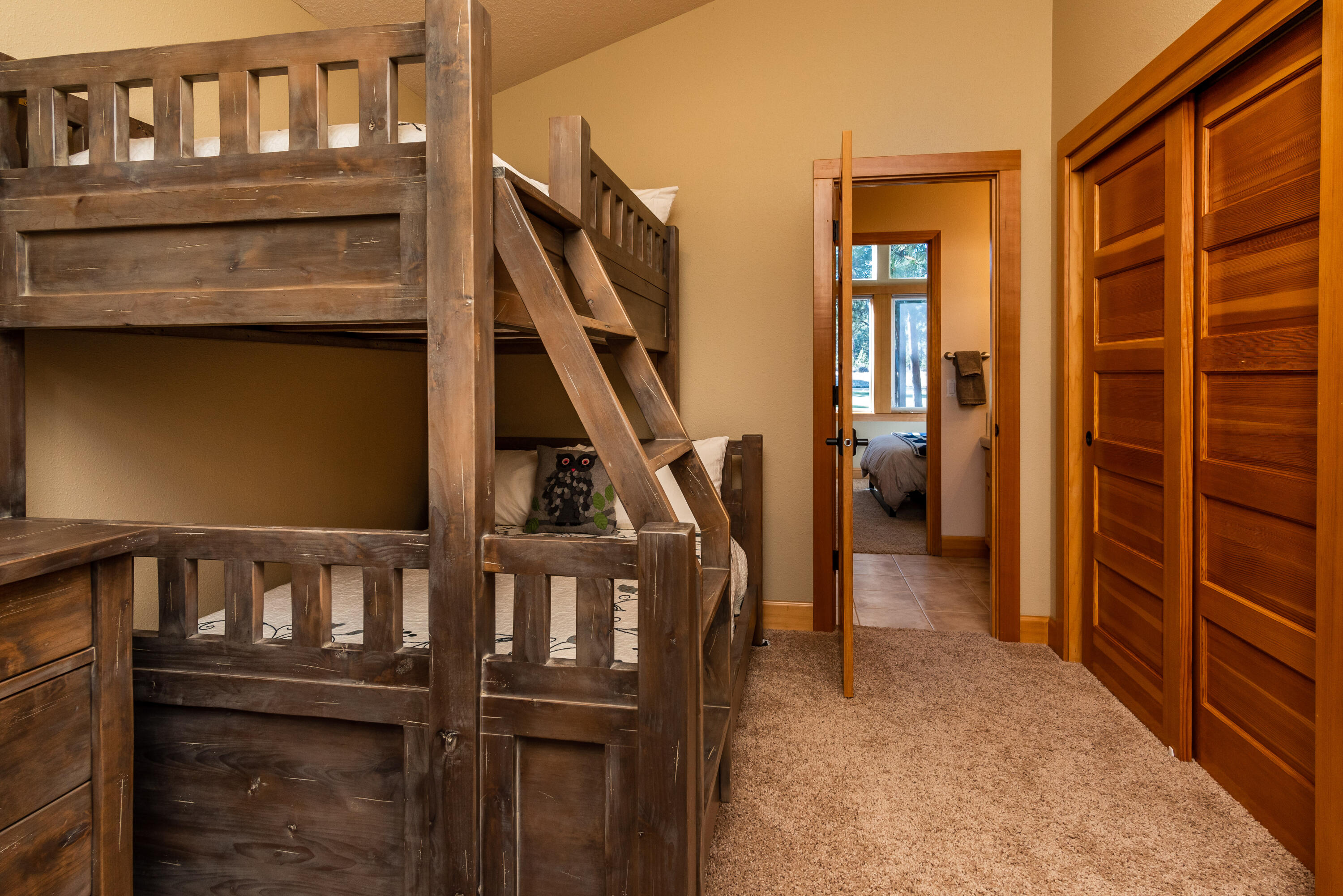 7th Mtn Golf Village - Residential