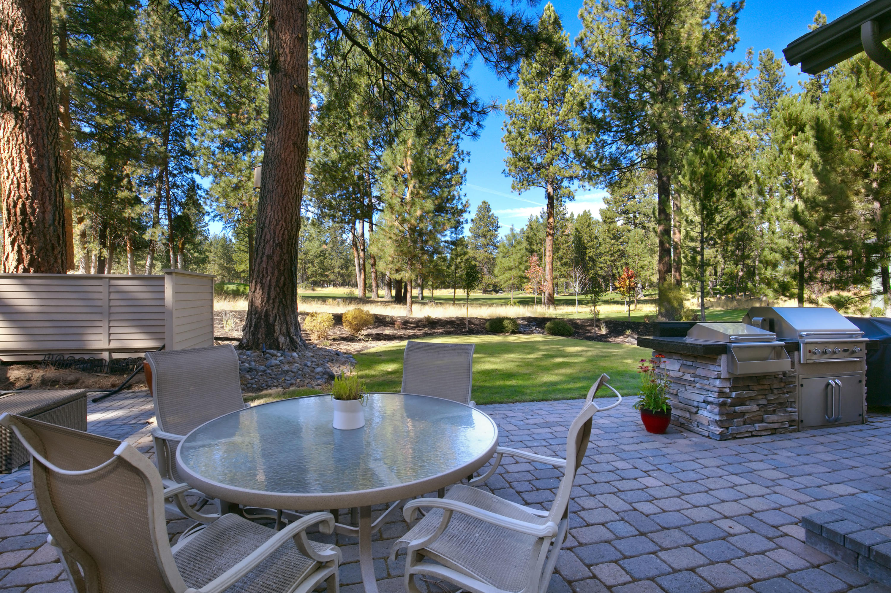 7th Mtn Golf Village - Residential