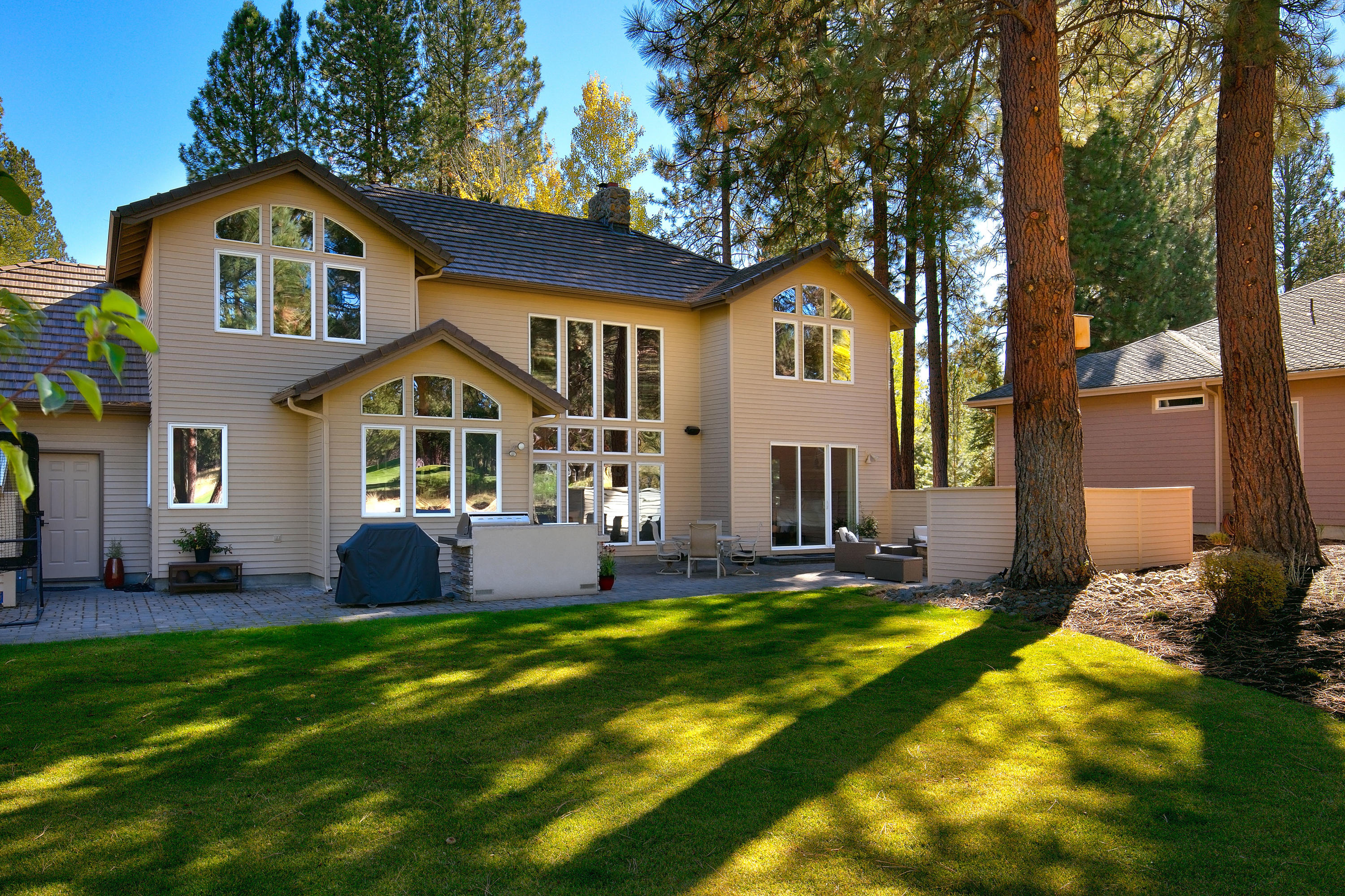 7th Mtn Golf Village - Residential