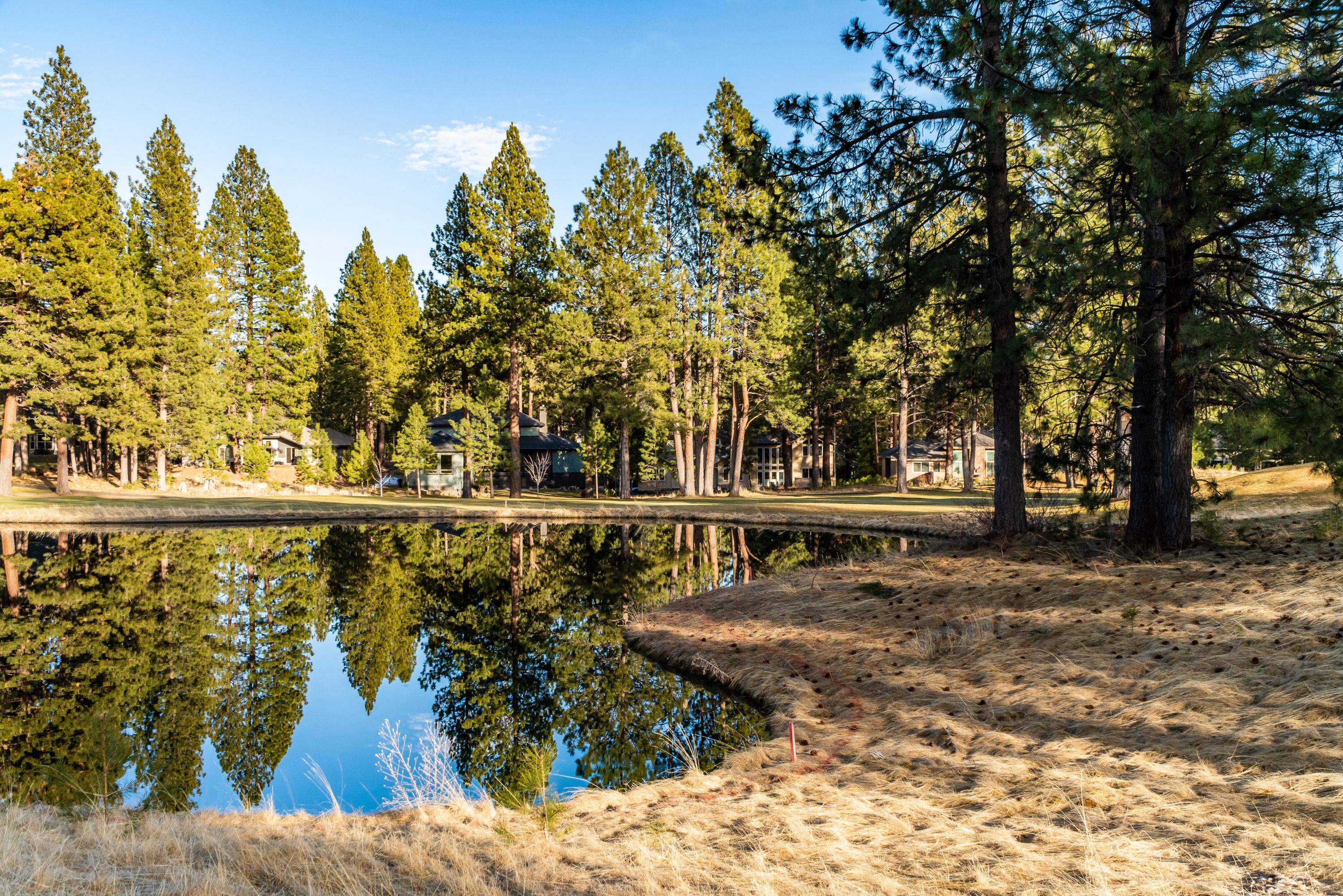 7th Mtn Golf Village - Residential