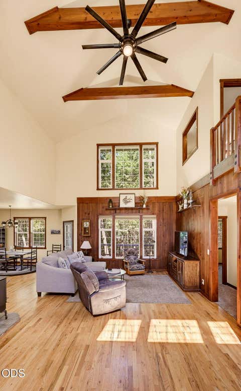 Tiny photo for 255 Janice Way, Merlin, OR 97532 (MLS # 220224141)