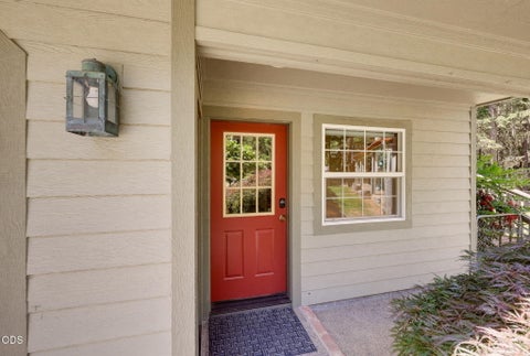 Tiny photo for 255 Janice Way, Merlin, OR 97532 (MLS # 220224141)