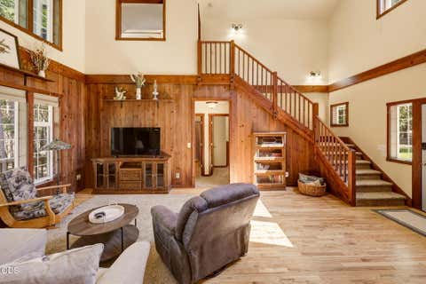 Tiny photo for 255 Janice Way, Merlin, OR 97532 (MLS # 220224141)