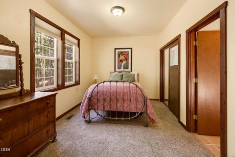 Tiny photo for 255 Janice Way, Merlin, OR 97532 (MLS # 220224141)