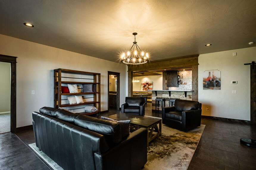 Bella Vista Heights Phases 1 & 2 - Residential