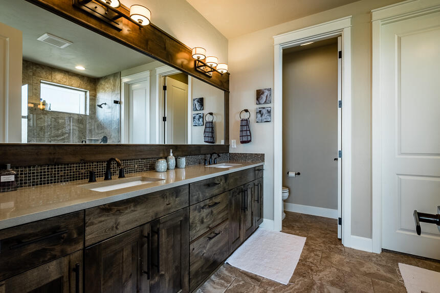 Bella Vista Heights Phases 1 & 2 - Residential