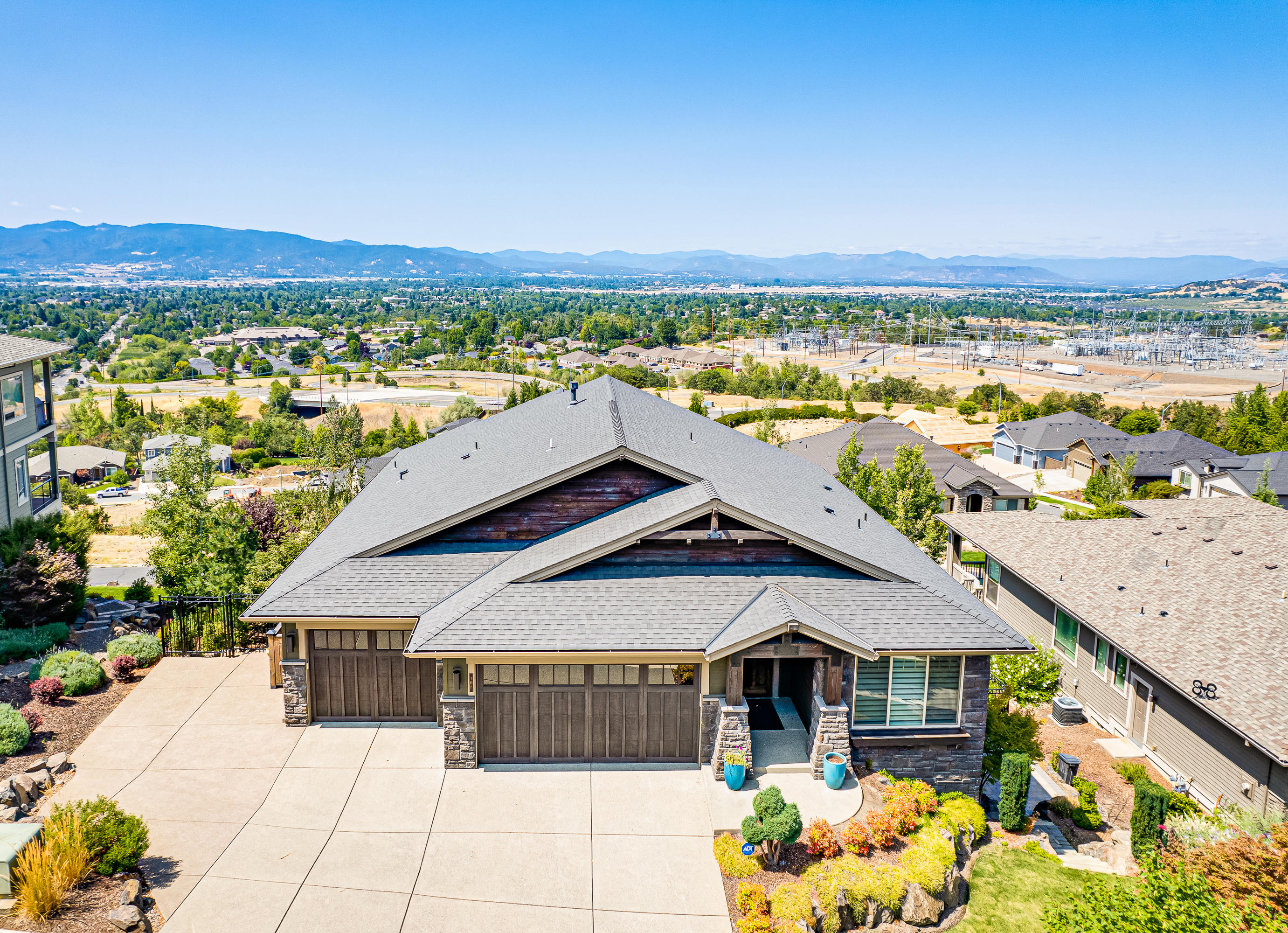 Bella Vista Heights Phases 1 & 2 - Residential