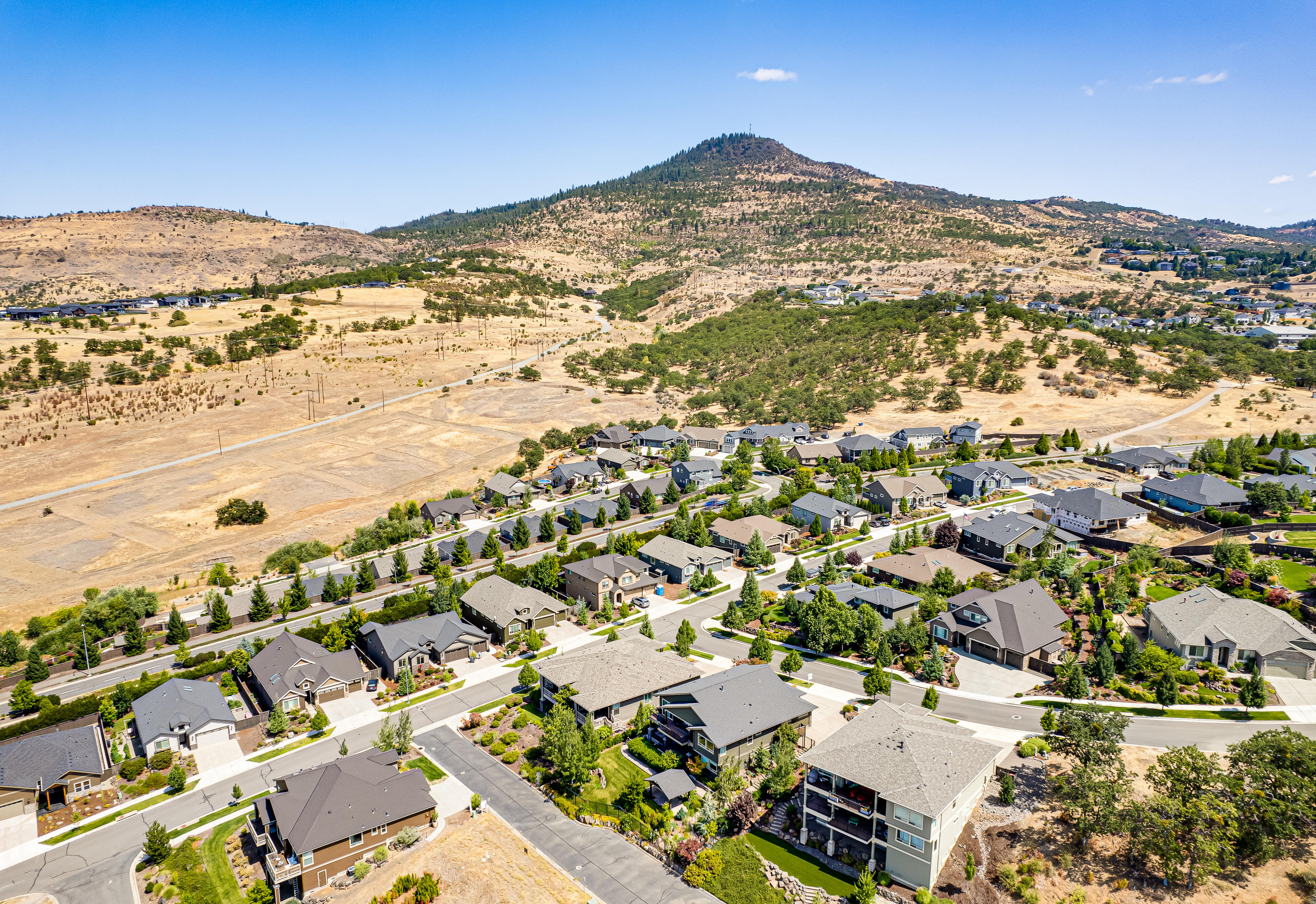 Bella Vista Heights Phases 1 & 2 - Residential