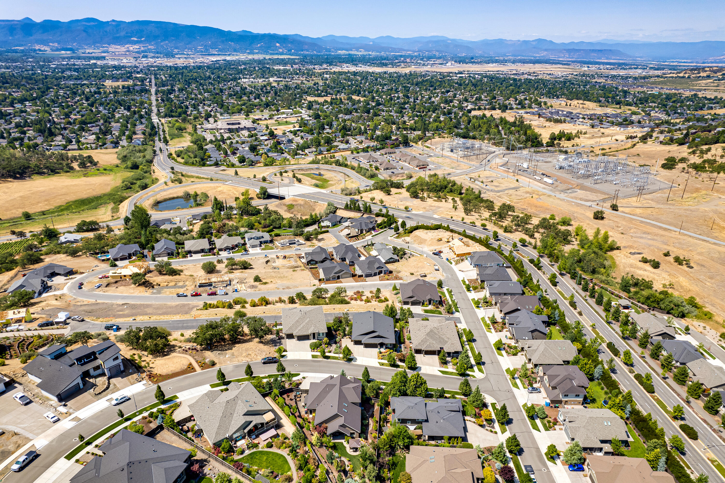 Bella Vista Heights Phases 1 & 2 - Residential