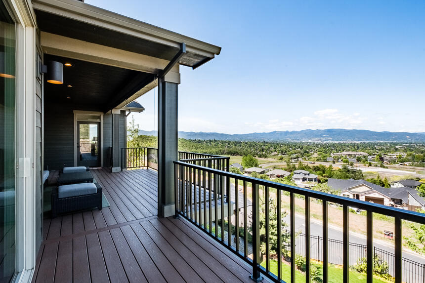 Bella Vista Heights Phases 1 & 2 - Residential