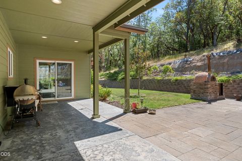 Tiny photo for 125 McKenzie Ridge Road, Grants Pass, OR 97526 (MLS # 220223524)