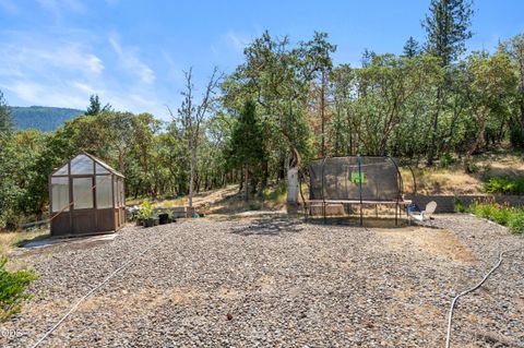 Tiny photo for 125 McKenzie Ridge Road, Grants Pass, OR 97526 (MLS # 220223524)