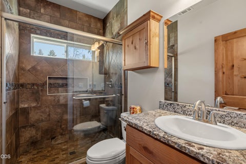 Tiny photo for 125 McKenzie Ridge Road, Grants Pass, OR 97526 (MLS # 220223524)