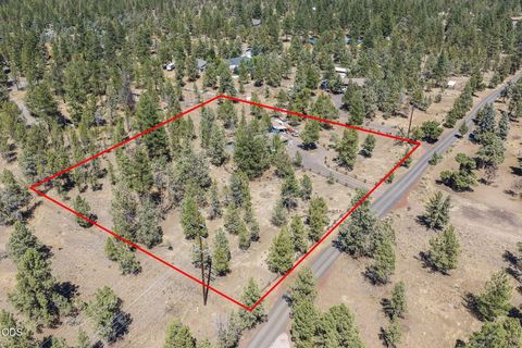 Tiny photo for 16664 Pine Tree Lane, Sisters, OR 97759 (MLS # 220225706)
