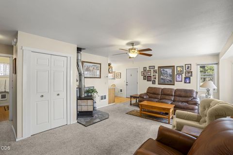 Tiny photo for 16664 Pine Tree Lane, Sisters, OR 97759 (MLS # 220225706)