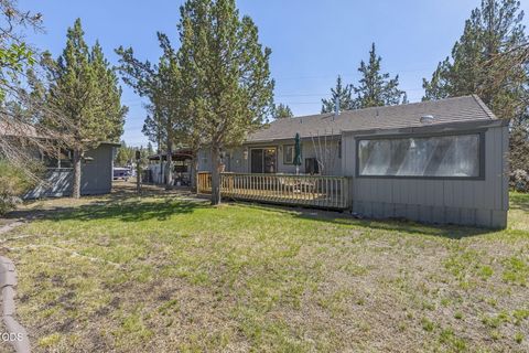 Tiny photo for 16664 Pine Tree Lane, Sisters, OR 97759 (MLS # 220225706)