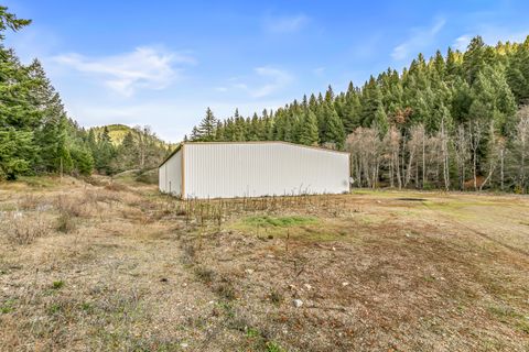 Tiny photo for 6026 Carberry Creek Road, Jacksonville, OR 97530 (MLS # 220213209)