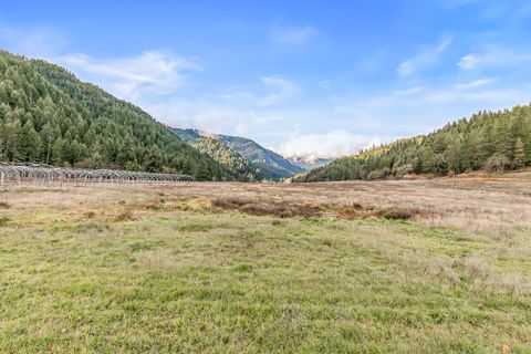Tiny photo for 6026 Carberry Creek Road, Jacksonville, OR 97530 (MLS # 220213209)