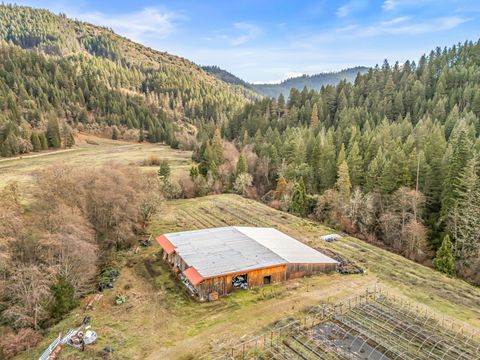 Tiny photo for 6026 Carberry Creek Road, Jacksonville, OR 97530 (MLS # 220213209)