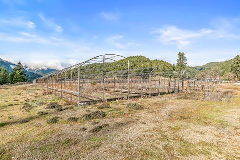 Tiny photo for 6026 Carberry Creek Road, Jacksonville, OR 97530 (MLS # 220213209)