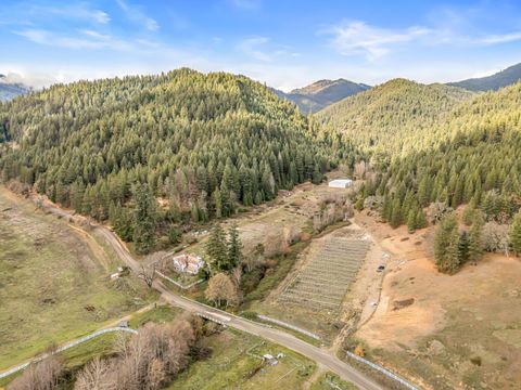 Tiny photo for 6026 Carberry Creek Road, Jacksonville, OR 97530 (MLS # 220213209)