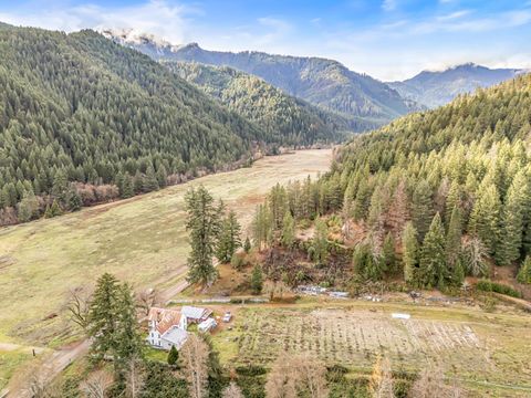 Tiny photo for 6026 Carberry Creek Road, Jacksonville, OR 97530 (MLS # 220213209)