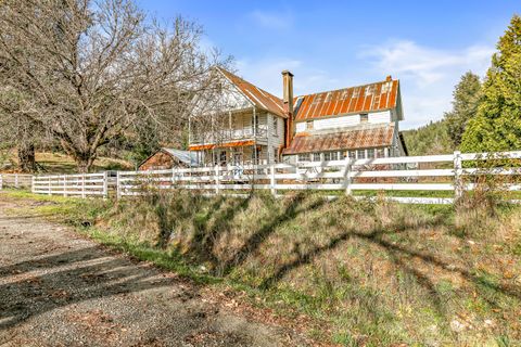 Tiny photo for 6026 Carberry Creek Road, Jacksonville, OR 97530 (MLS # 220213209)
