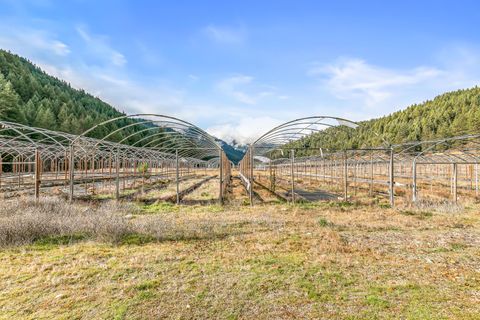 Tiny photo for 6026 Carberry Creek Road, Jacksonville, OR 97530 (MLS # 220213209)