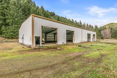 Tiny photo for 6026 Carberry Creek Road, Jacksonville, OR 97530 (MLS # 220213209)