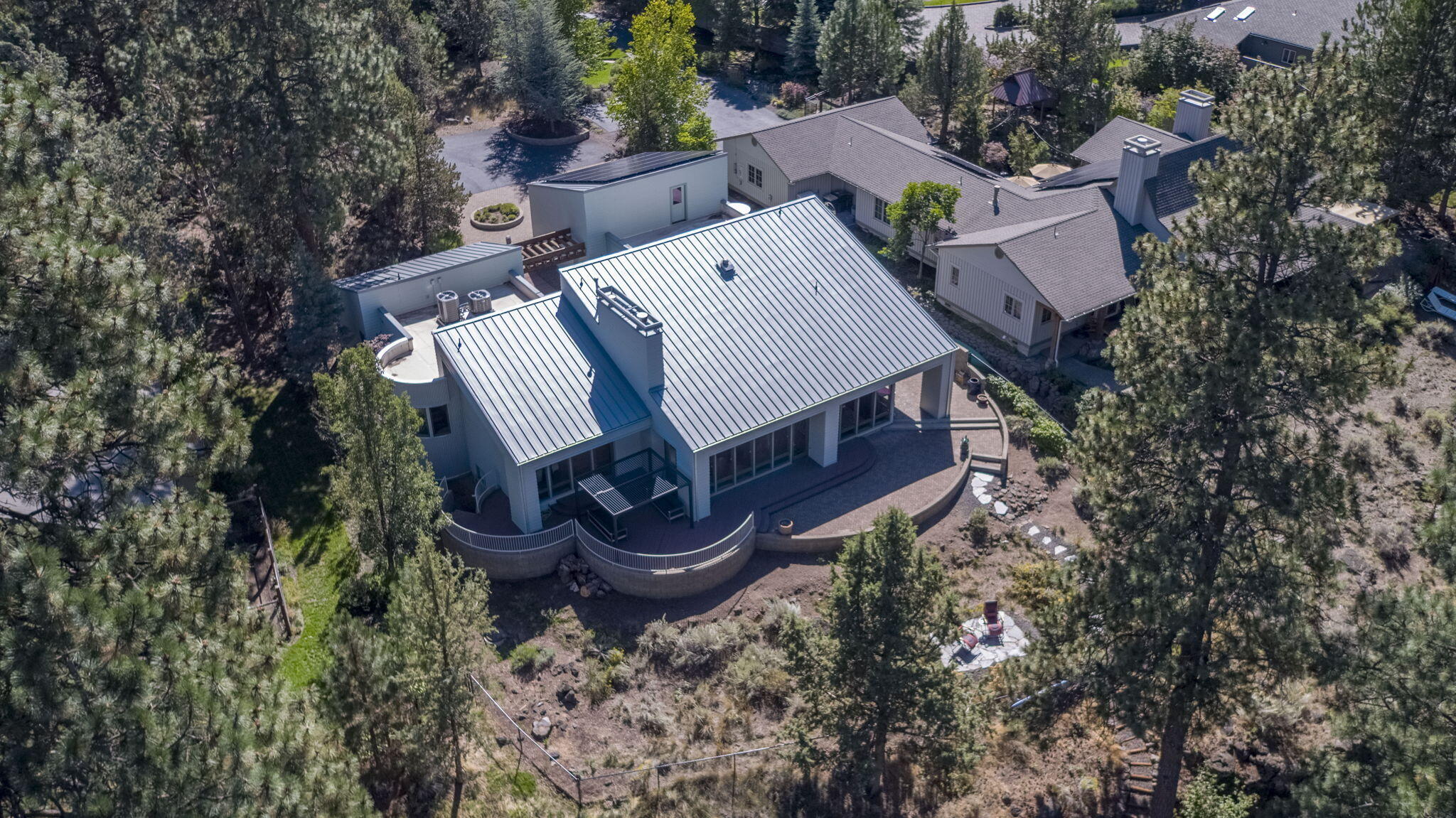 2251 NW Lakeside Place