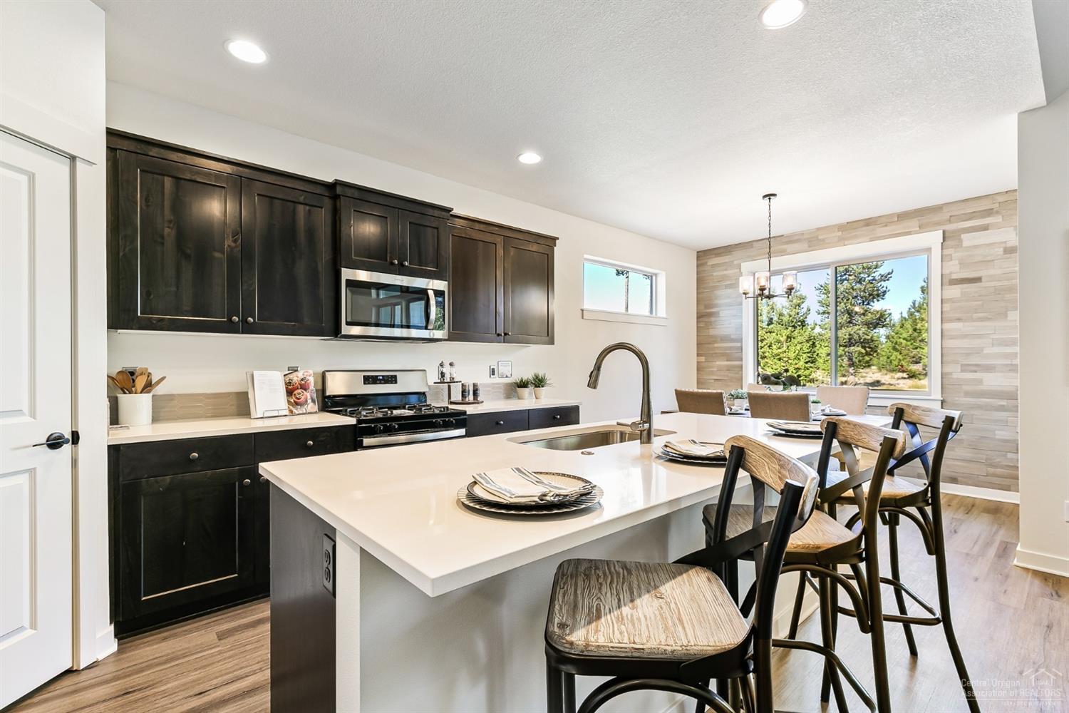 Crescent Creek - Residential