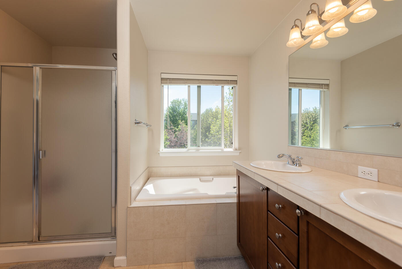 Summit Crest - Residential