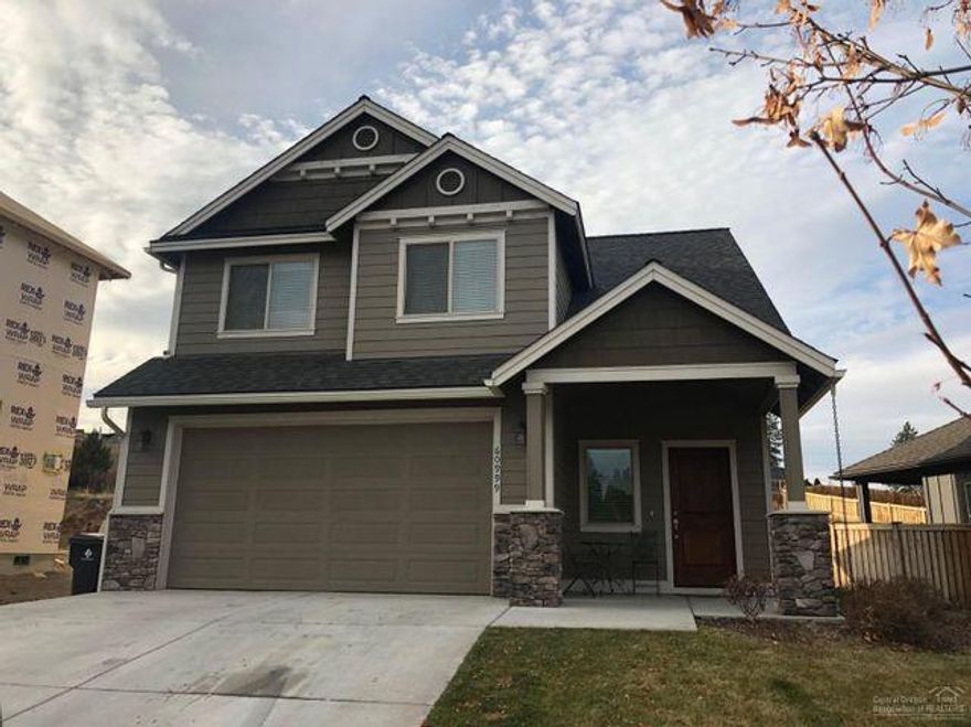 When you walk into this beautiful Franklin Brother's home you are welcomed by a large living area and open concept downstairs kitchen, dining, and living room. Complete with a fireplace and half bath downstairs it's perfect for all of your entertaining. Upstairs you have a large master bedroom with expansive walk in closet. You also have 2 other bedrooms and a large guest bath. The back yard/side yard has recently been fenced in and offers the perfect place to enjoy outside. This property also currently has a coveted Short Term Rental Permit on it.