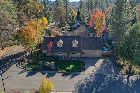 Tiny photo for 1025 Anglers Place, Shady Cove, OR 97539 (MLS # 220217310)