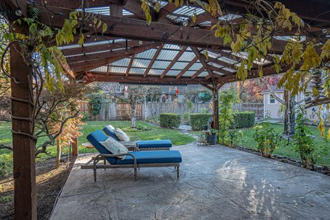 Tiny photo for 1025 Anglers Place, Shady Cove, OR 97539 (MLS # 220217310)