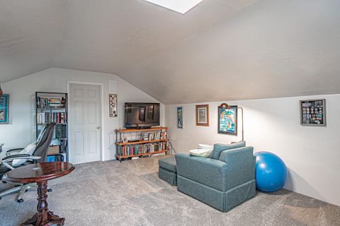 Tiny photo for 1025 Anglers Place, Shady Cove, OR 97539 (MLS # 220217310)