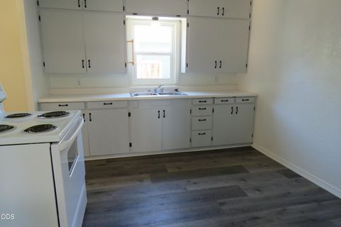 Tiny photo for 2619 Scott Street, Klamath Falls, OR 97601 (MLS # 220223905)