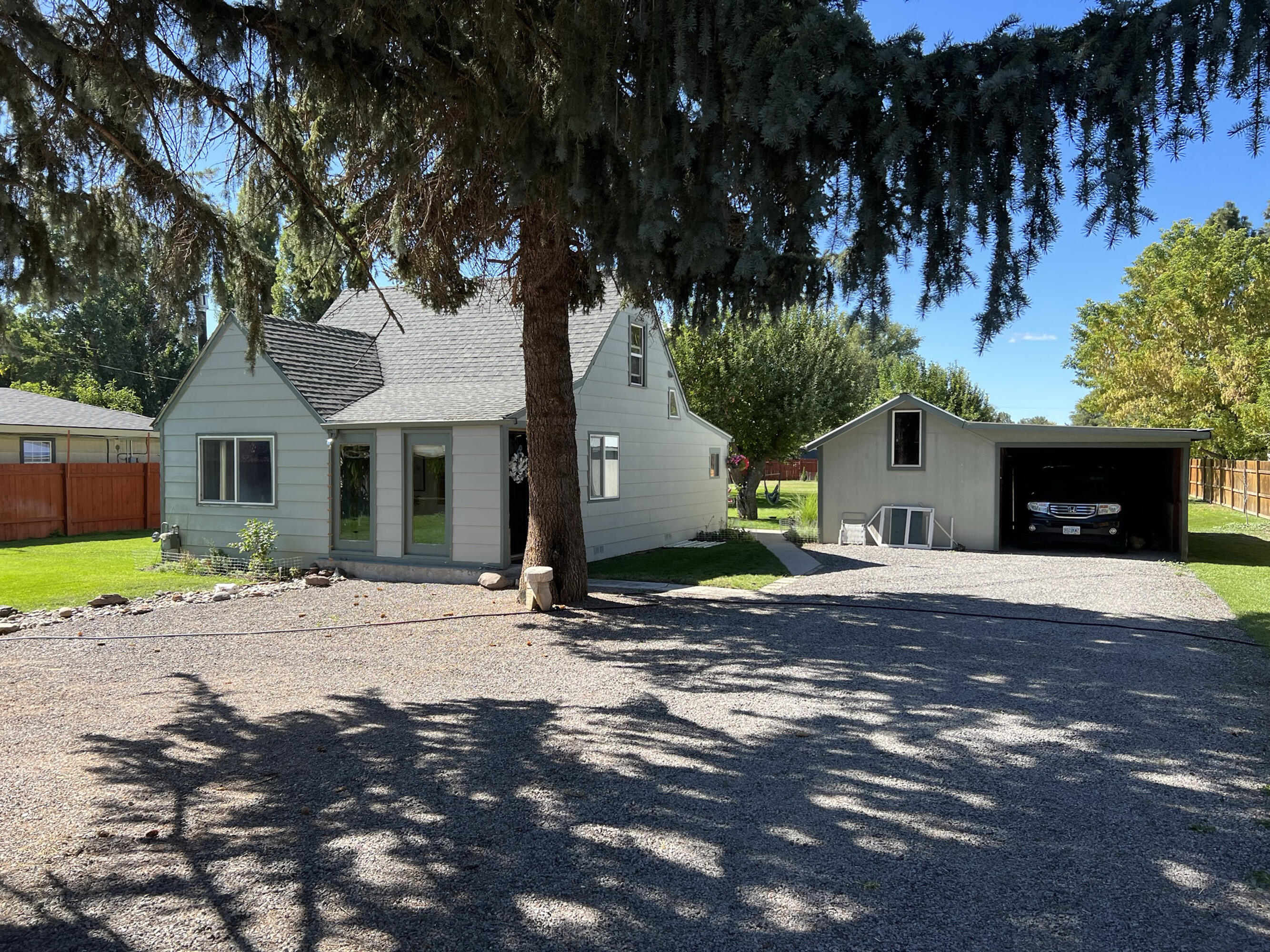 Altamont Acres - Residential