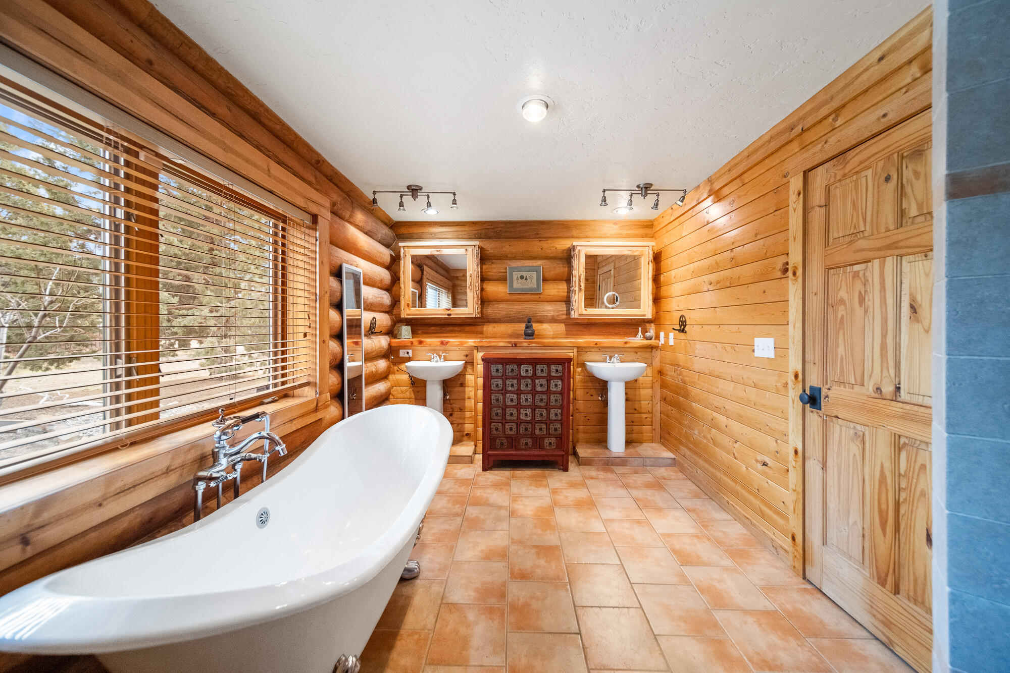 Juniper Ridge - Residential