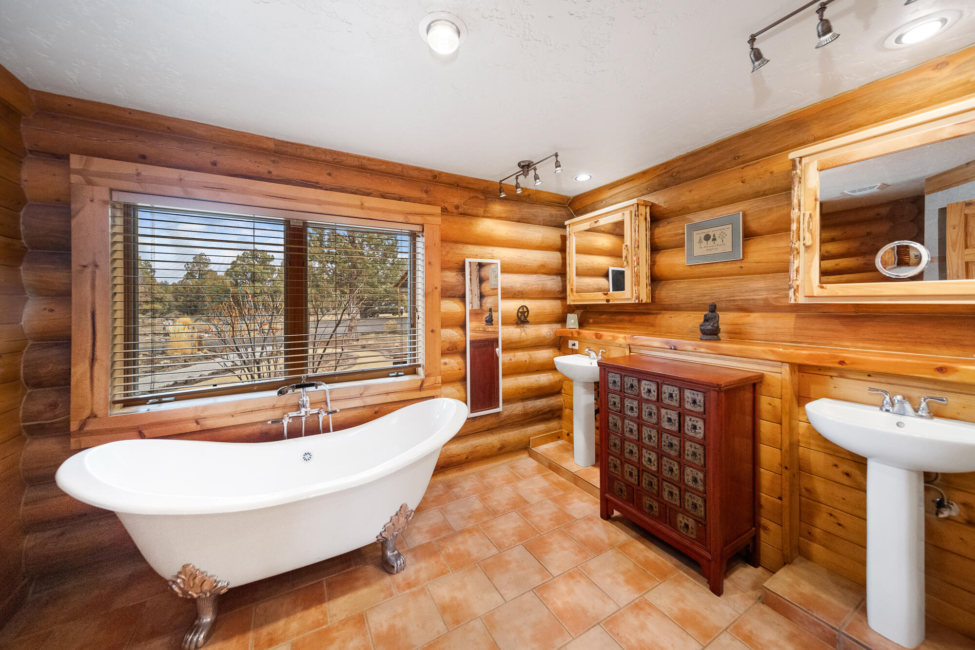 Juniper Ridge - Residential