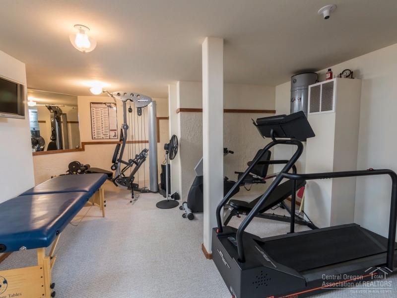 Broken Top - Residential