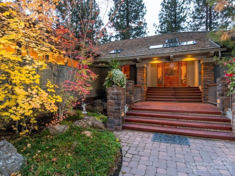 Broken Top - Residential