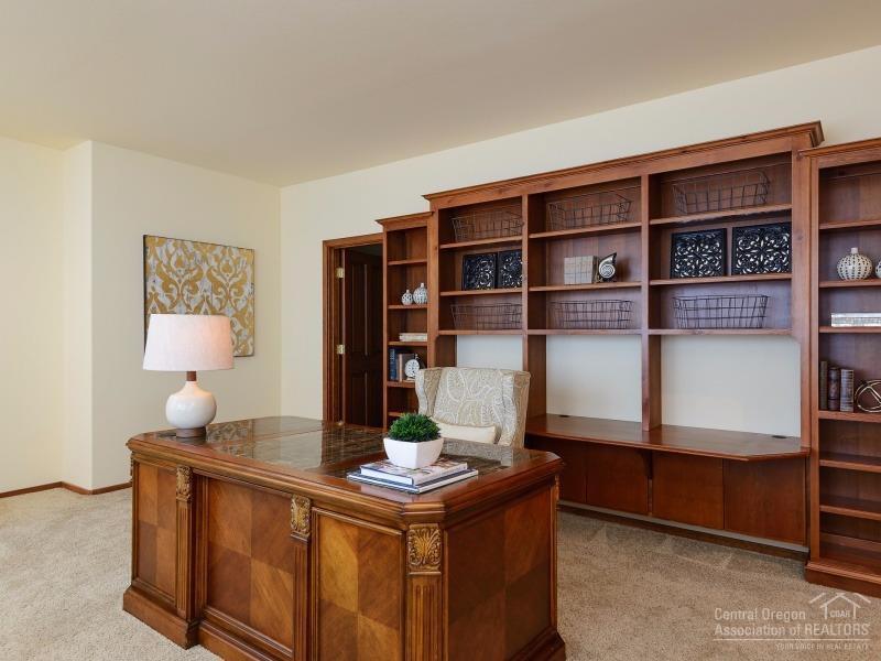 Broken Top - Residential