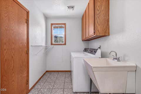 Tiny photo for 5485 Kane Creek Road, Central Point, OR 97502 (MLS # 220227218)
