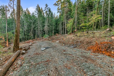 Tiny photo for 10665 Redwood Highway, Wilderville, OR 97543 (MLS # 220210669)