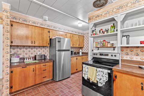 Tiny photo for 10665 Redwood Highway, Wilderville, OR 97543 (MLS # 220210669)